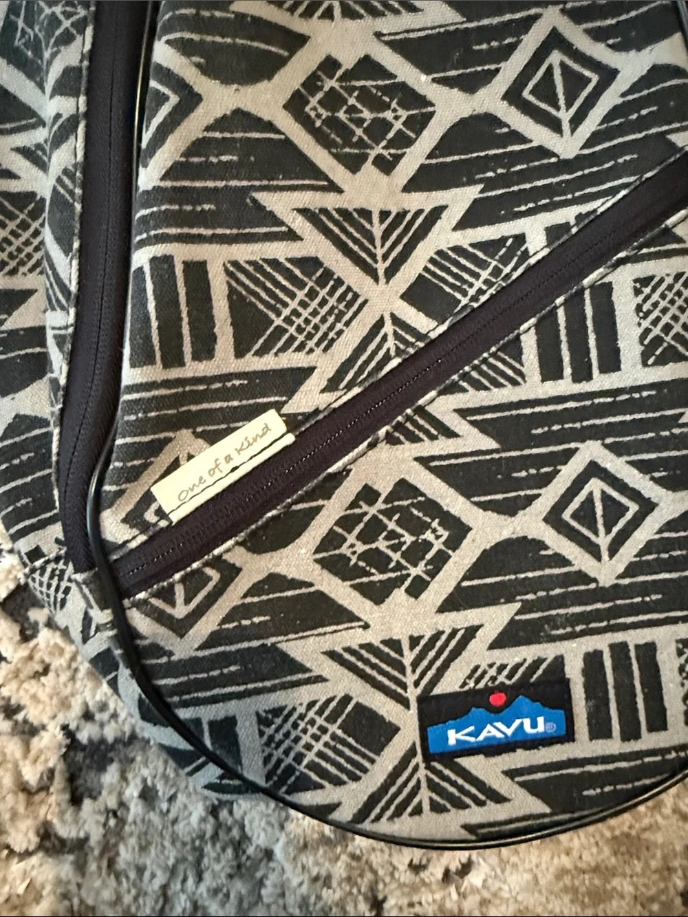 Kavu Sling Bag